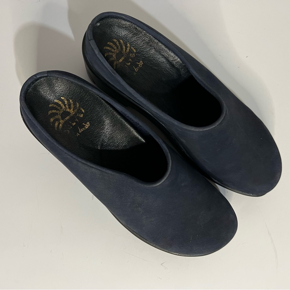 Dansko Solvei Navy Suede Leather Slip On Clogs Mules EU 38